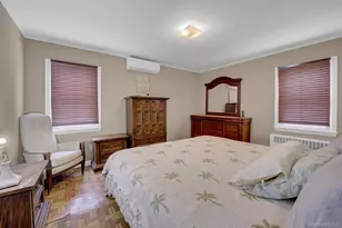 33 McKee St, Floral Park, NY 11001 - Photo 16