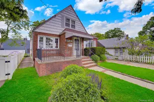 33 McKee St, Floral Park, NY 11001 - Photo 2