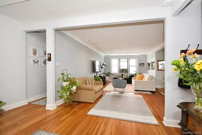 143-50 Hoover Avenue #503, Briarwood, NY 11435 - Photo 1