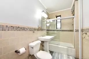 143-50 Hoover Ave, Briarwood, NY 11435 - Photo 14