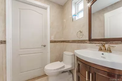 164 Jefferson Street, Inwood, NY 11096 - Photo 14
