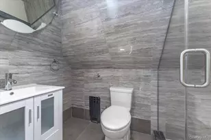 164 Jefferson St, Inwood, NY 11096 - Photo 16
