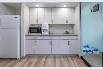 3808 Union Street #11A, Flushing, NY 11354 - Photo 8