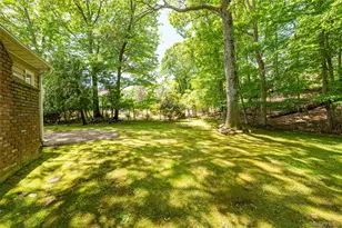 600 Scraggy Hill Rd, Port Jefferson, NY 11777 - Photo 24