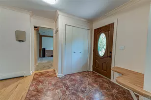 600 Scraggy Hill Rd, Port Jefferson, NY 11777 - Photo 4