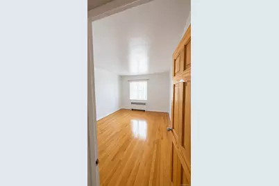 214-07B Hillside Ave #Unit B, Queens Village, NY 11427 - Photo 6