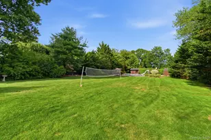 316 S Woods Rd, Woodbury, NY 11797 - Photo 44