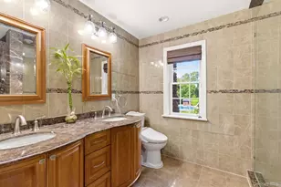316 S Woods Rd, Woodbury, NY 11797 - Photo 34