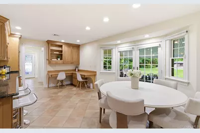 316 S Woods Road, Woodbury, NY 11797 - Photo 18