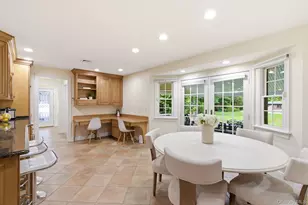 316 S Woods Rd, Woodbury, NY 11797 - Photo 18