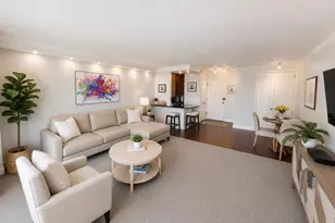 270-10 Grand Central Pkwy, Floral Park, NY 11005 - Photo 2