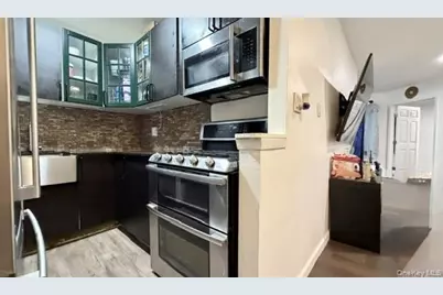 20 Wendell Street #C39, Hempstead, NY 11550 - Photo 14