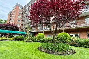 20 Wendell St, Hempstead, NY 11550 - Photo 2