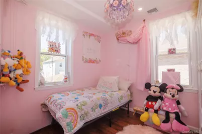 1715 Hering Avenue, Bronx, NY 10461 - Photo 16