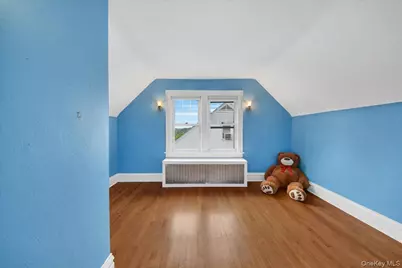 45 Mt Morris Avenue, White Plains, NY 10604 - Photo 20