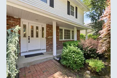 161 Cow Neck Road, Port Washington, NY 11050 - Photo 2