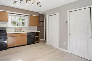26 Florida Rd, Rocky Point, NY 11778 - Photo 4