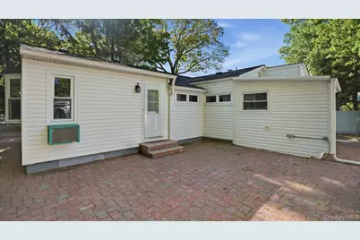 26 Florida Road, Rocky Point, NY 11778 - Photo 20