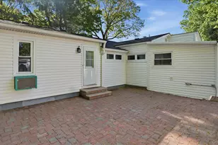 26 Florida Rd, Rocky Point, NY 11778 - Photo 20