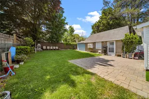 53 Valentine St, Glen Cove, NY 11542 - Photo 20