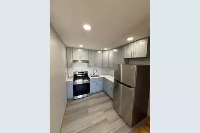 12408 94th Avenue, Richmond Hill, NY 11419 - Photo 12