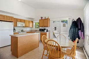 16 Gores Dr, Mastic, NY 11950 - Photo 4