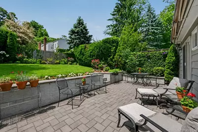 86 Lenox Avenue, Bronxville, NY 10708 - Photo 20