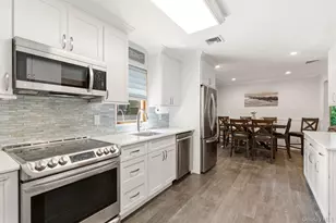 1 Camelot Ln, Saint James, NY 11780 - Photo 10