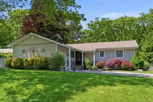 1 Camelot Ln, Saint James, NY 11780 - Photo 2