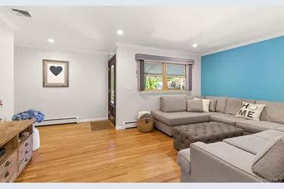1 Camelot Lane, Saint James, NY 11780 - Photo 6