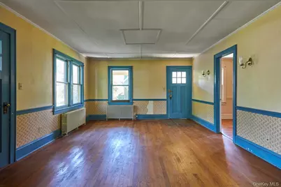 79 S Parsonage Street, Rhinebeck, NY 12572 - Photo 4