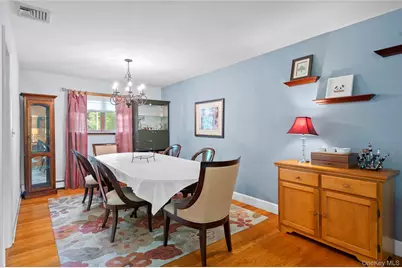 251 Bainbridge Avenue, Thornwood, NY 10594 - Photo 12