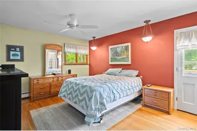 251 Bainbridge Avenue, Thornwood, NY 10594 - Photo 24