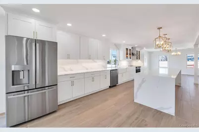 66 Lighthouse Road, Babylon, NY 11702 - Photo 16
