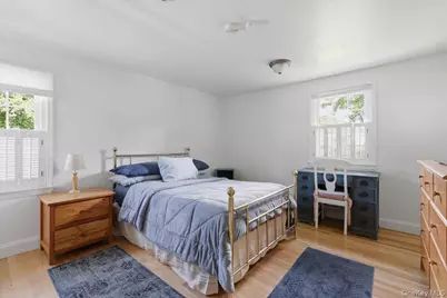 200 Van Buren Street, Centerport, NY 11721 - Photo 18