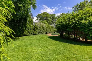 200 Van Buren St, Centerport, NY 11721 - Photo 30