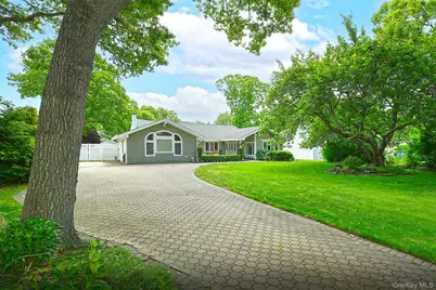 1019 Old Medford Avenue, Farmingville, NY 11738 - Photo 2