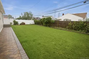 3563 Raven St, Levittown, NY 11756 - Photo 26