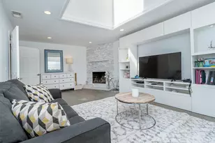183 Soundview Dr, Port Washington, NY 11050 - Photo 12