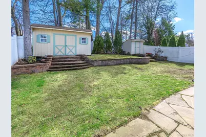 183 Soundview Drive, Port Washington, NY 11050 - Photo 20