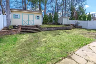 183 Soundview Dr, Port Washington, NY 11050 - Photo 20