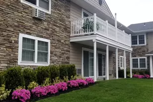 420 Terrace Rd, Bayport, NY 11705 - Photo 2