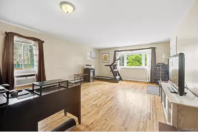 2459 Lodovick Avenue, Bronx, NY 10469 - Photo 6