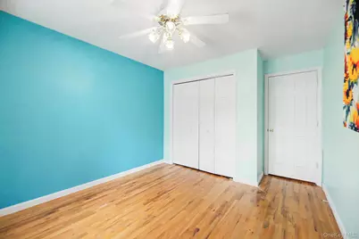 2459 Lodovick Avenue, Bronx, NY 10469 - Photo 10