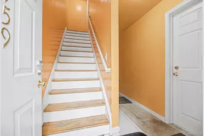 2459 Lodovick Avenue, Bronx, NY 10469 - Photo 12