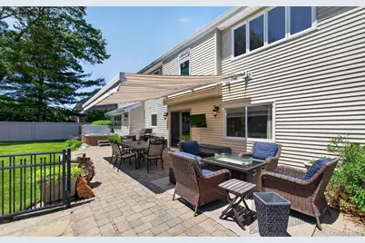 49 Annandale Road, Commack, NY 11725 - Photo 40