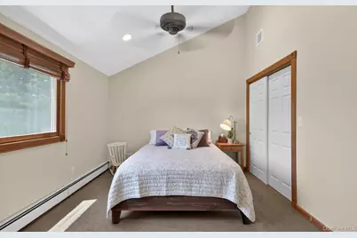 49 Annandale Road, Commack, NY 11725 - Photo 34