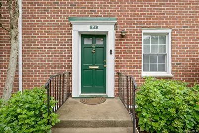 7 Fieldstone Drive #117, Hartsdale, NY 10530 - Photo 2