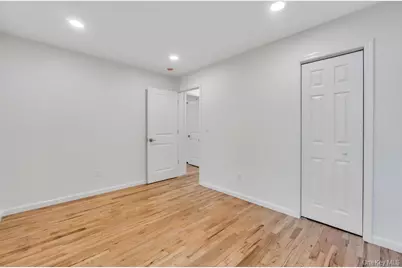 46 Jamaica Avenue, Wyandanch, NY 11798 - Photo 24