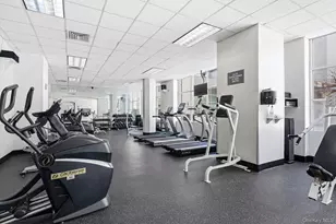 1 Landmark Sq, Port Chester, NY 10573 - Photo 34